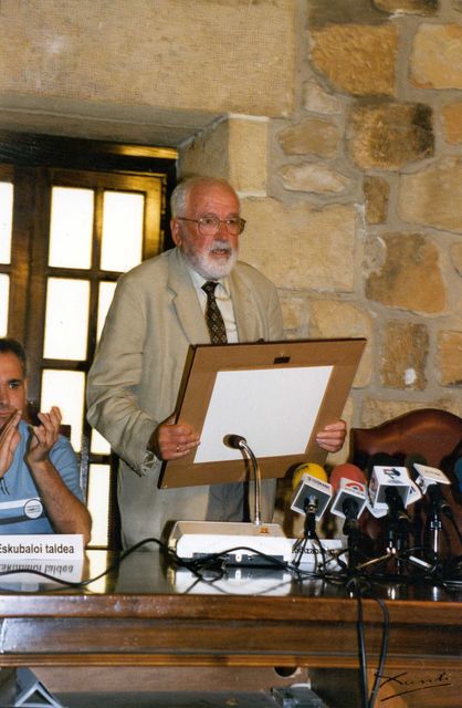 Menciones y Medallas de Honor del Pueblo de Zarautz 1999