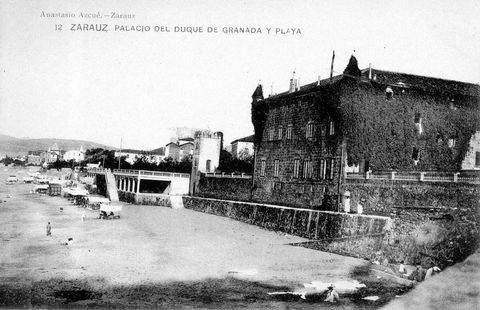 Zarautz. Palacio del Duque de Granada y Playa