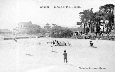 Zarautz. El Golf Club el Tennis