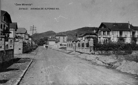 Zarauz. Avenida de Alfonso XIII